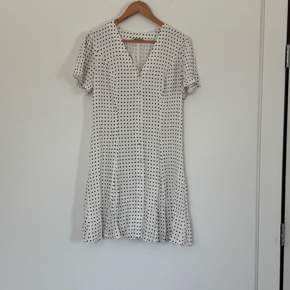 NWT Madewell Button-Front White Polka dot Mini Dress size 8 vneck shirt dress - Picture 5 of 10